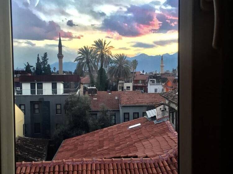 آپارتمان 1 خوابه, Erkal Pension