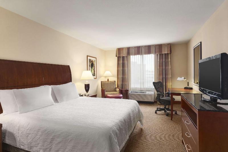 Стандартный Номер Кровать Кинг, Hilton Garden Inn Bartlesville