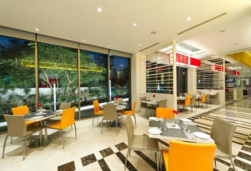 Номер Стандартный Кровать Куин, Ibis Nashik   An Accor Brand