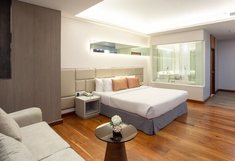 חדר אקזקיוטיב, Khum Phucome Hotel  Sha Extra Plus