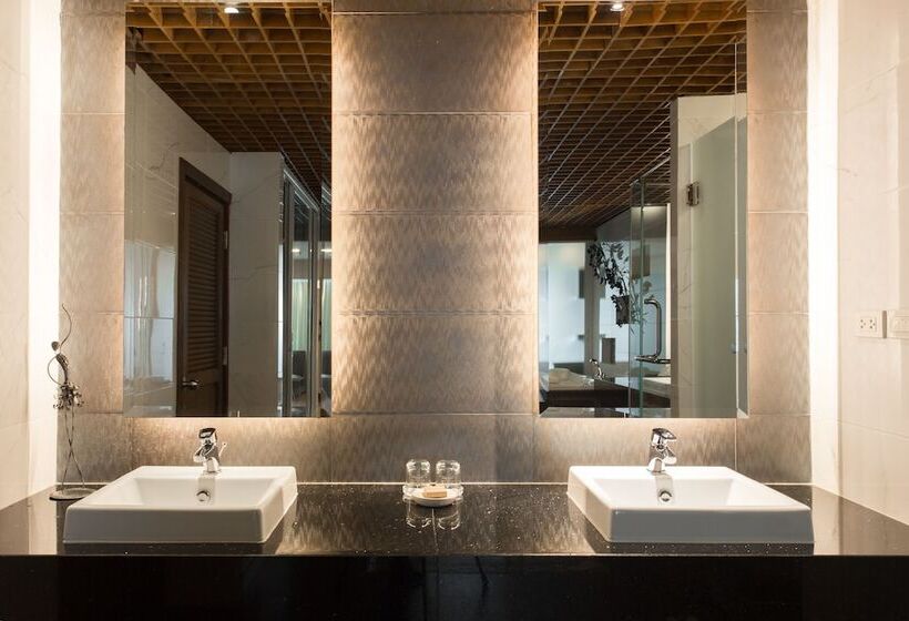 סוויטה נשיאותית, Khum Phucome Hotel  Sha Extra Plus