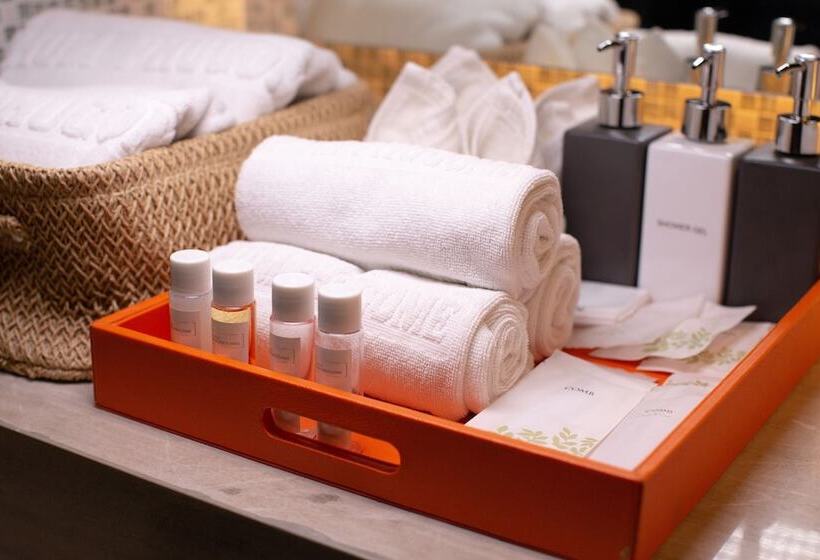 סוויטה נשיאותית, Khum Phucome Hotel  Sha Extra Plus