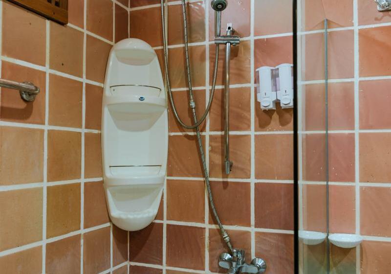 اتاق استاندارد, Lk The Empress