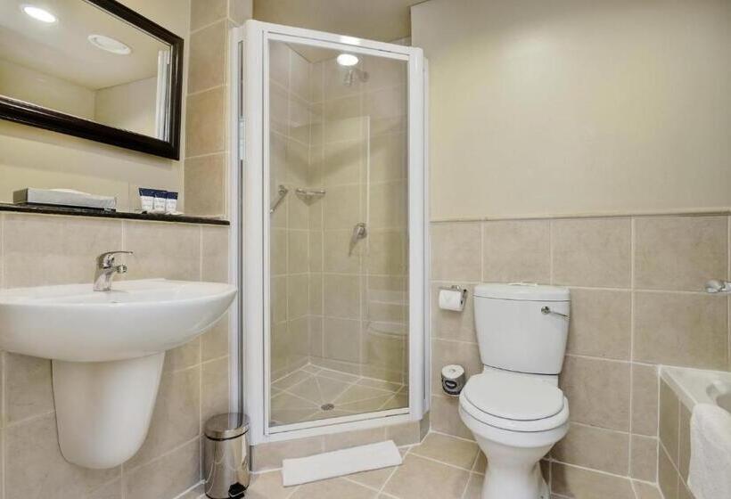 חדר סטנדרט עם מיטת קינג, Protea Hotel By Marriott Mahikeng