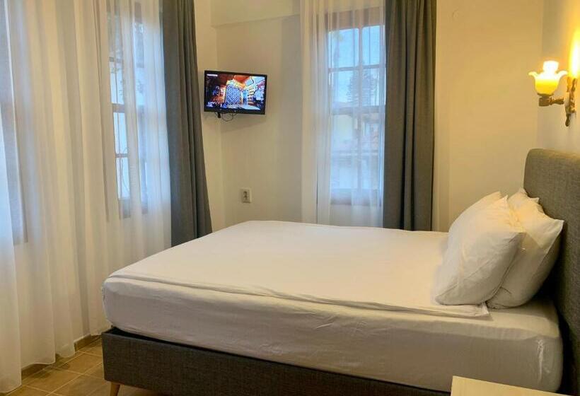 Quarto Basic Individual, Sabah Pansiyon