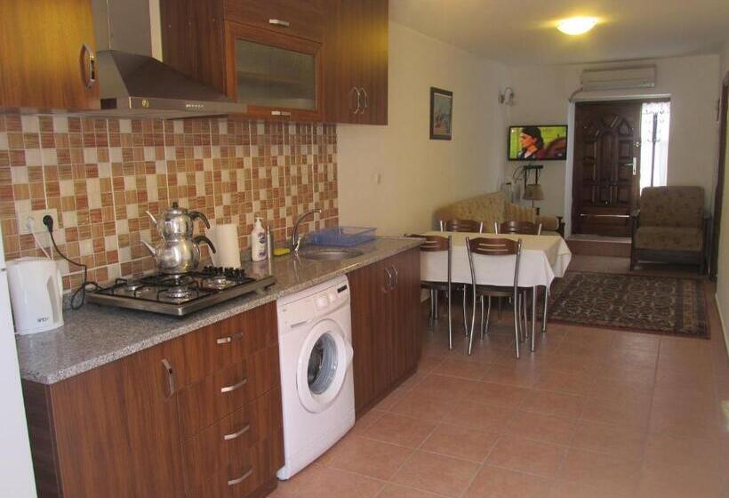 Apartamento 2 Quartos, Sabah Pansiyon
