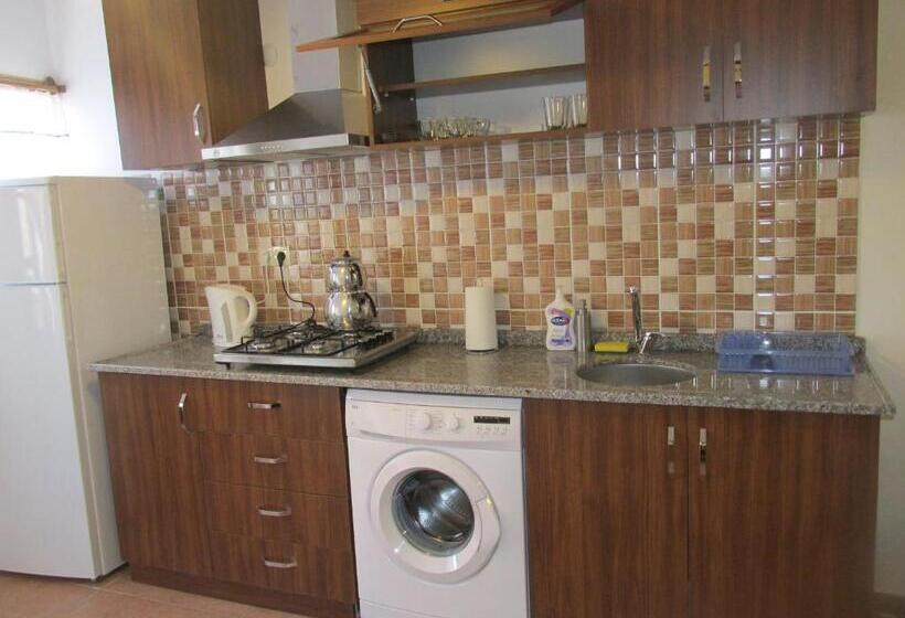 Apartamento 2 Quartos, Sabah Pansiyon