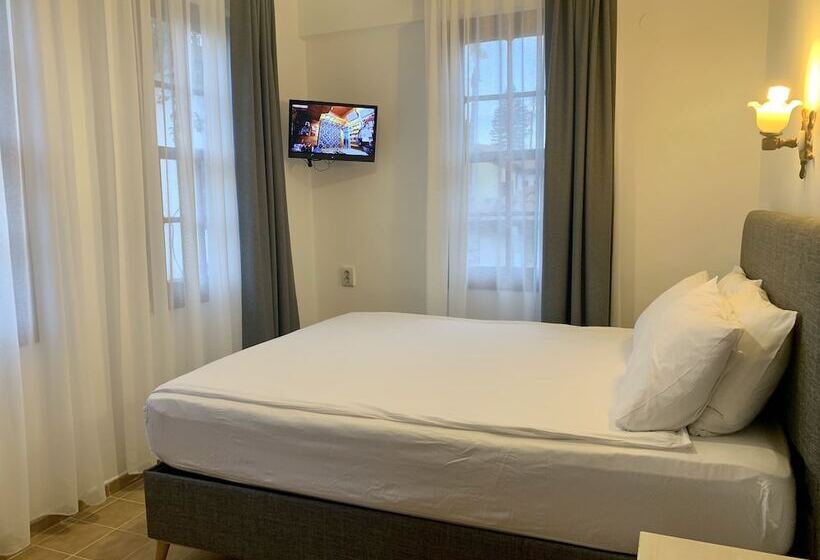 Quarto standard, Sabah Pansiyon