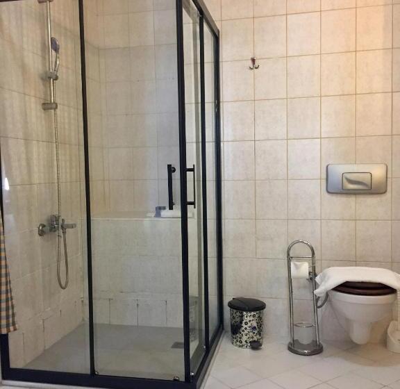 Casa 2 Dormitórios, Sabah Pansiyon