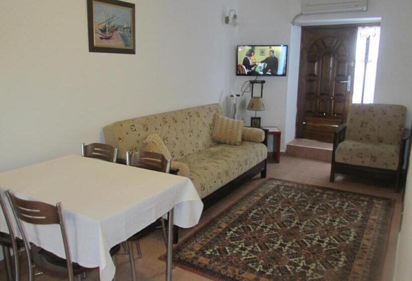 Apartamento 2 Quartos, Sabah Pansiyon