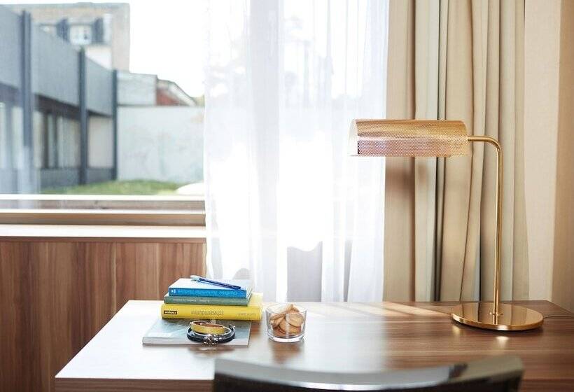 غرفة ديلوكس, Living Hotel Düsseldorf