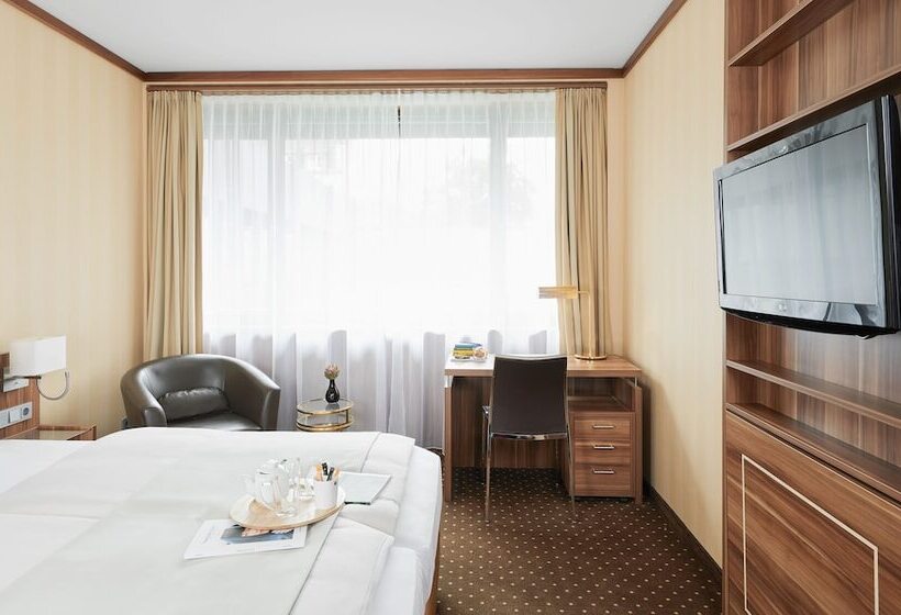 غرفة بيزنس, Living Hotel Düsseldorf