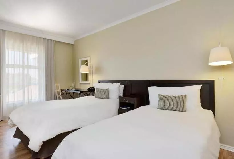 キングサイズベッドのスタンダードルーム, Protea Hotel By Marriott Mahikeng