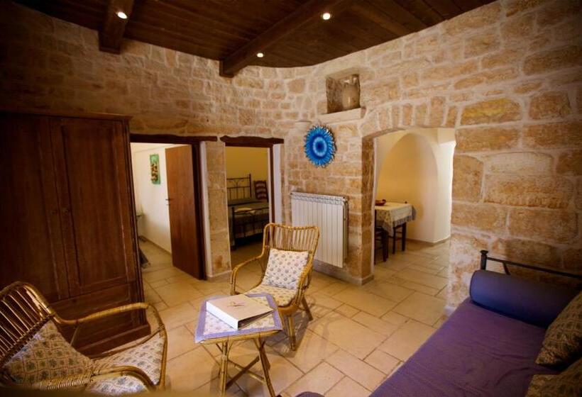 اتاق سوپریور خانوادگی, Trulli E Puglia Resort