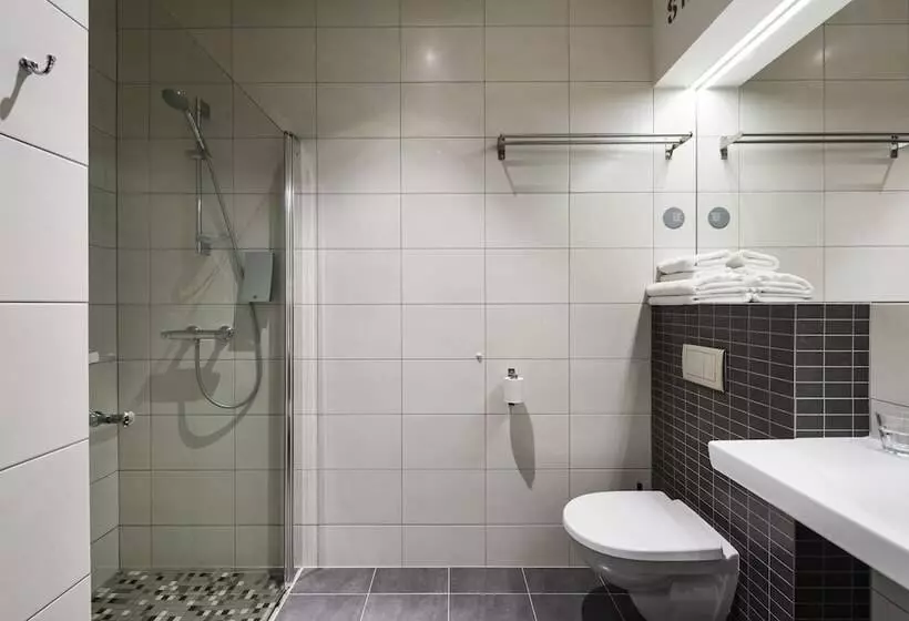 اتاق استاندارد, Comfort Hotel LT – Rock ‘n’ Roll Hotel Vilnius