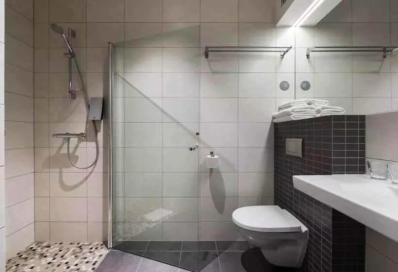 اتاق استاندارد, Comfort Hotel LT – Rock ‘n’ Roll Hotel Vilnius