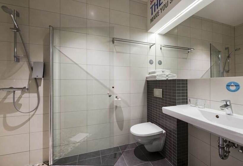 اتاق سوپریور, Comfort Hotel LT – Rock ‘n’ Roll Hotel Vilnius