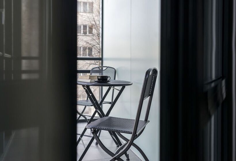 سوییت, Comfort Hotel LT – Rock ‘n’ Roll Hotel Vilnius