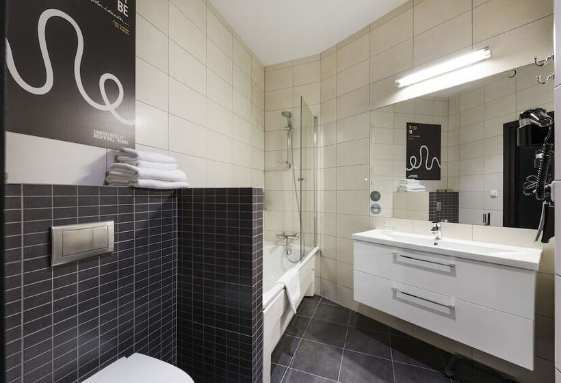 سوییت, Comfort Hotel LT – Rock ‘n’ Roll Hotel Vilnius