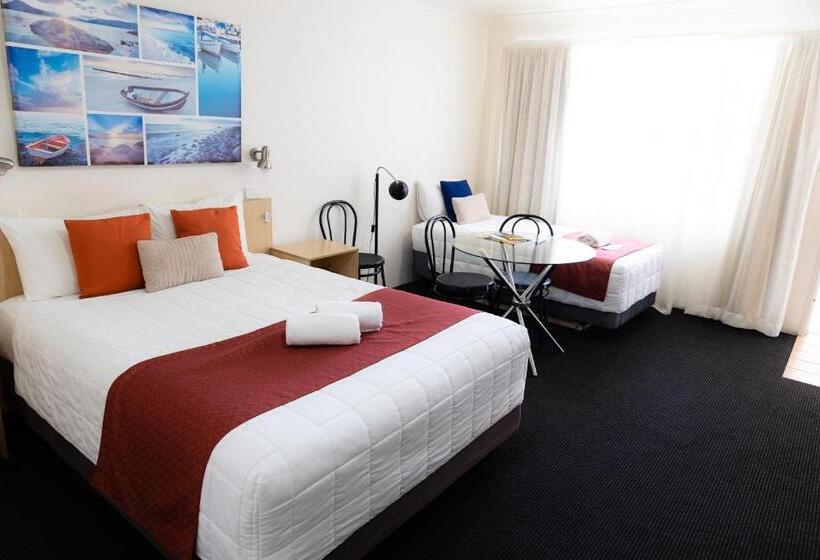 エクゼクティブルーム, Aston Hill Motor Lodge