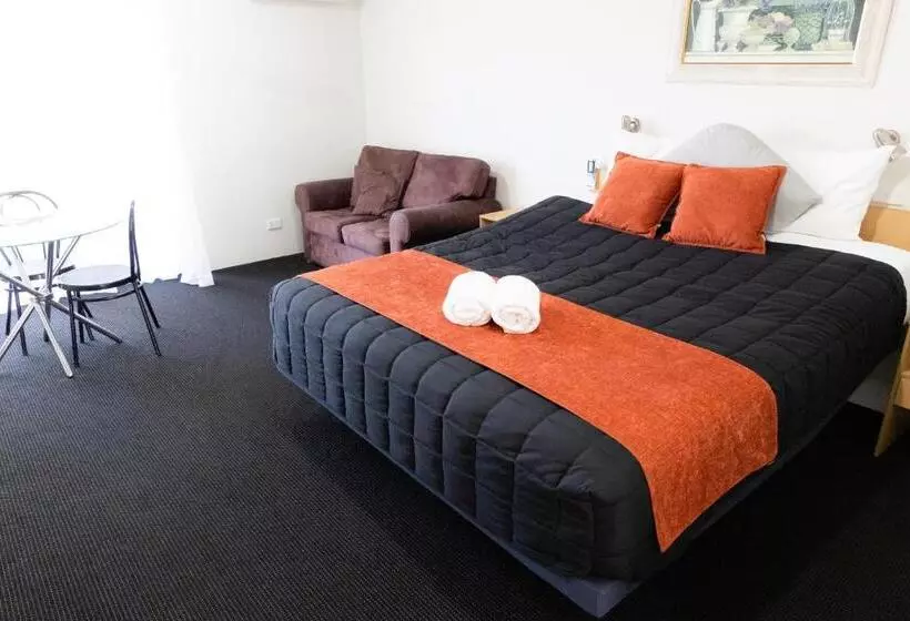プレステージルーム, Aston Hill Motor Lodge