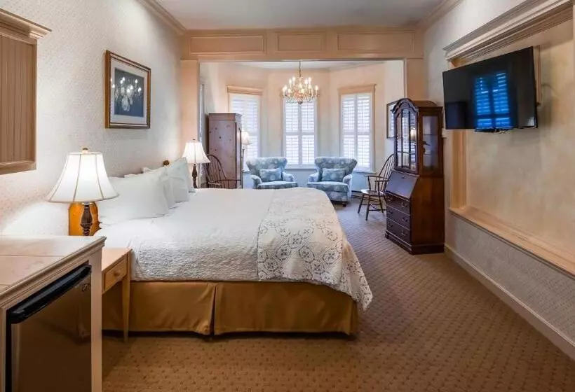 キングサイズベッドのスタンダードルーム, Best Western Grandmas Feather Bed