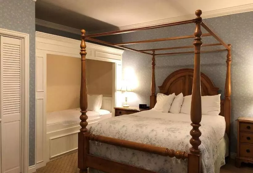 バスタブ付きスタンダードルーム, Best Western Grandmas Feather Bed