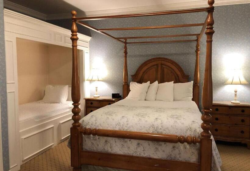 Номер Стандарт с Гидромассажем, Best Western Grandmas Feather Bed