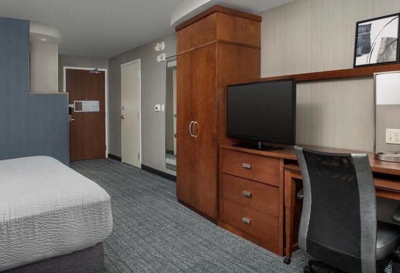 غرفة قياسية سرير كينج, Courtyard By Marriott Seattle Kirkland