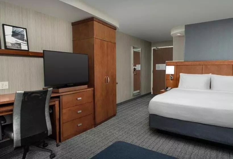 Standard-huone King-vuode, Courtyard By Marriott Seattle Kirkland