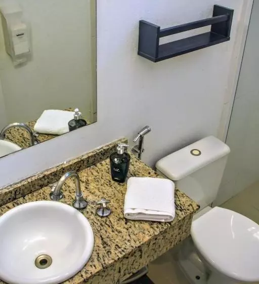 اتاق خانوادگی, Eco Hotel Oceanomare