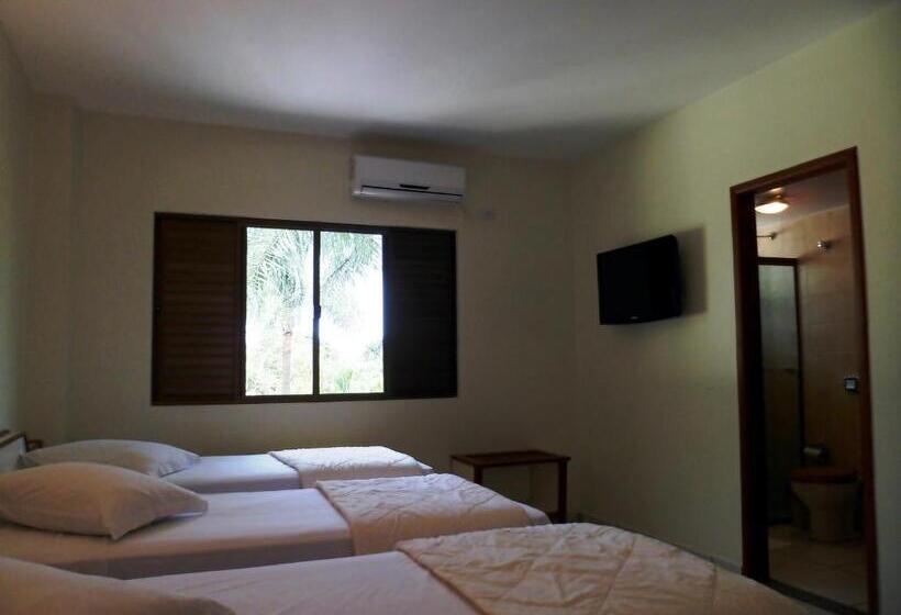 豪华三人间, Praia Sol