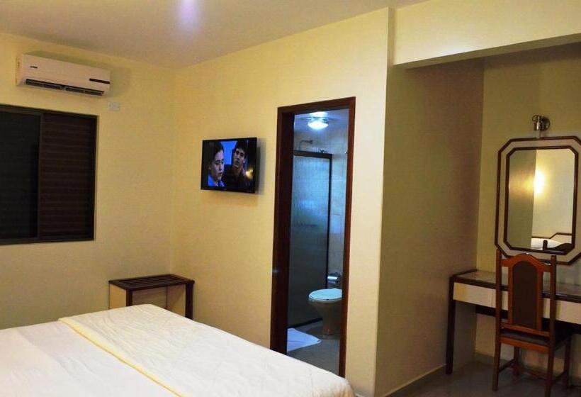 豪华三人间, Praia Sol