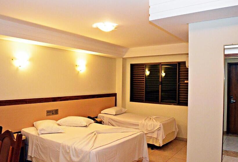 豪华三人间, Praia Sol