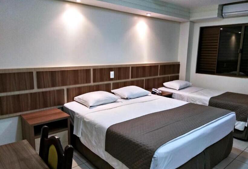 豪华三人间, Praia Sol