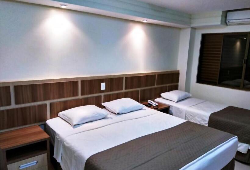 豪华三人间, Praia Sol