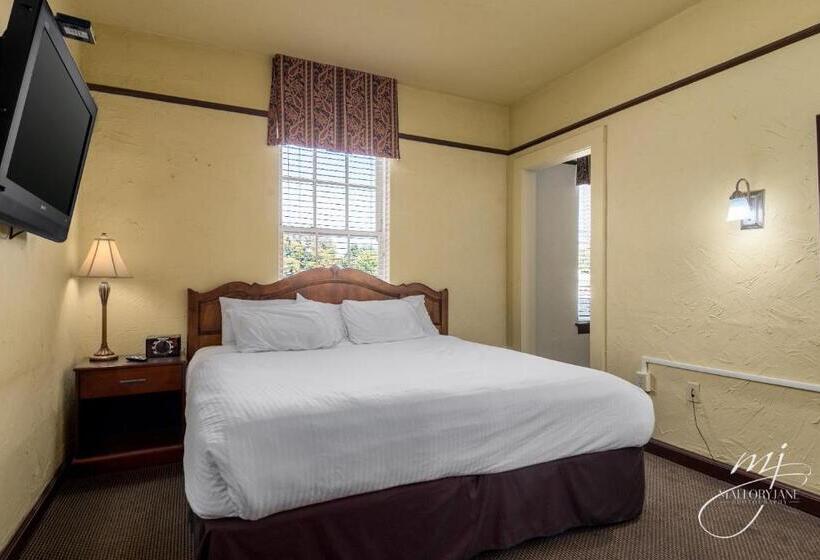 سوئیت با تخت بزرگ, Seville