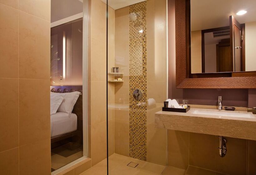 풀장 전망 디럭스 룸, Sun Island Hotel & Spa Kuta