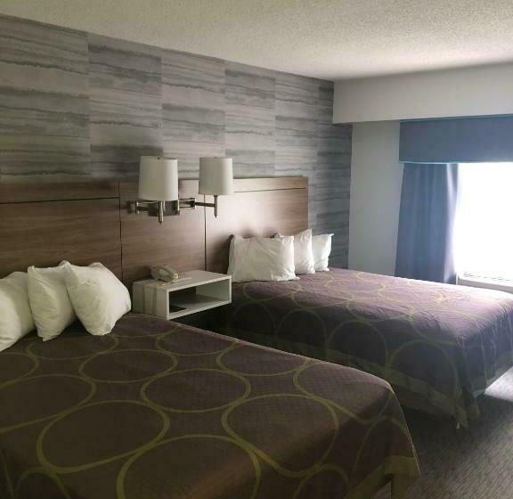 غرفه قياسيه سريرين مزدوجين, Super 8 By Wyndham Manchester Airport