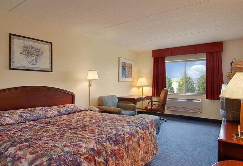 Номер Стандарт Адаптированный для Инвалидов, Super 8 By Wyndham Manchester Airport