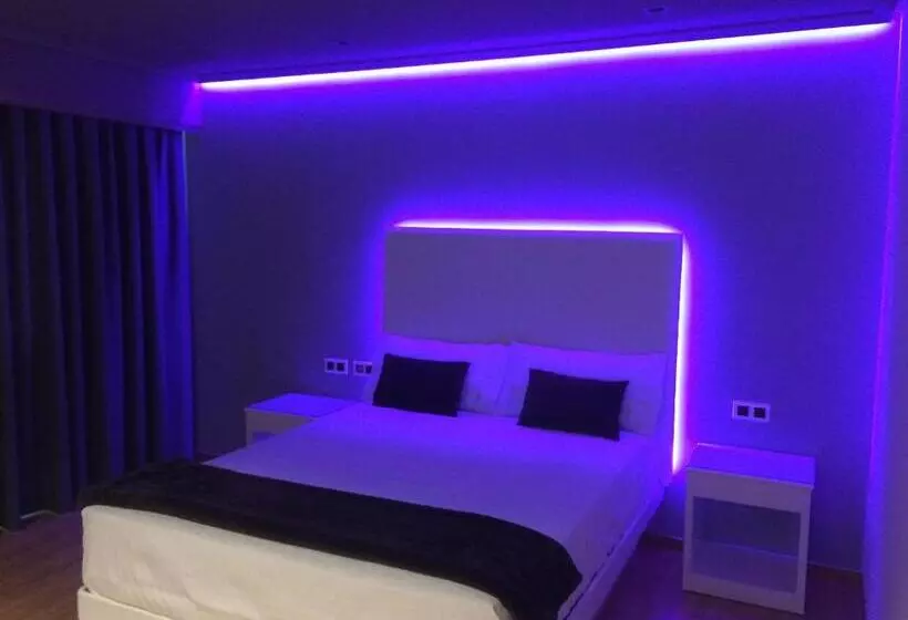 اتاق استاندارد, Motel Trebol