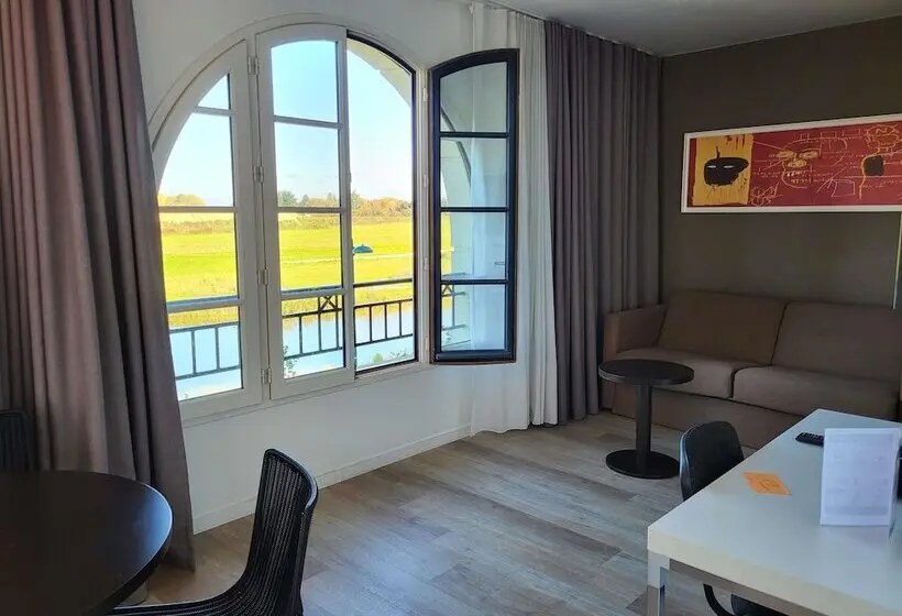 آپارتمان 1 خوابه, Adagio Serris Val D Europe