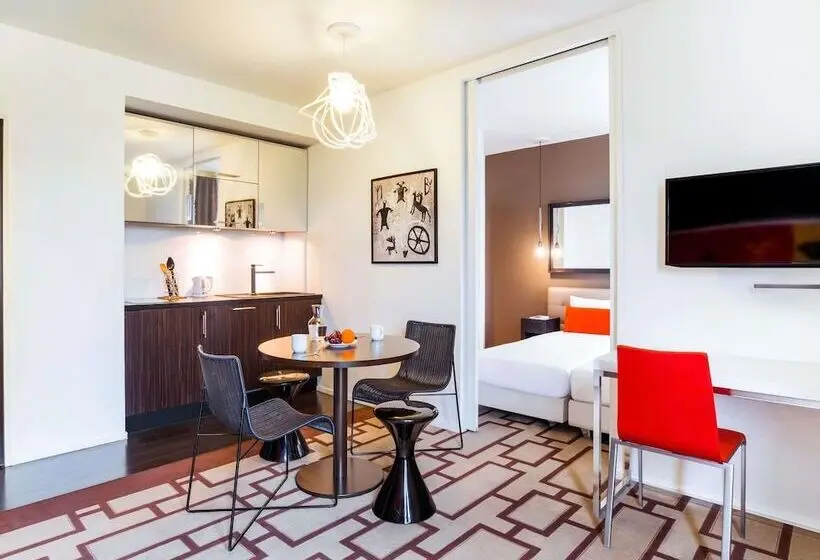 1 Bedroom Apartment with Balcony