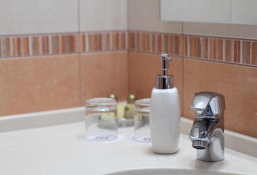 Апартаменты 2 Спальни, Apartments Ivana