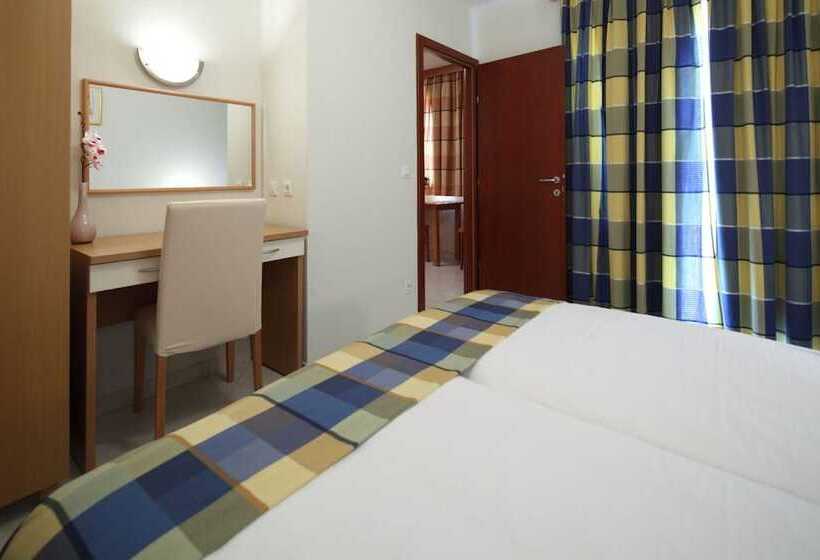 Апартаменты 1 Спальня, Apartments Ivana