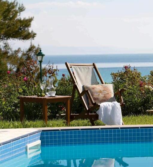 套房配有游泳池, Aegean Melathron Thalasso Spa