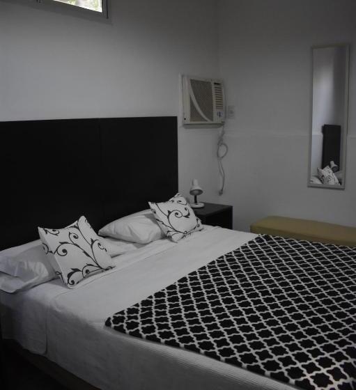 اتاق استاندارد چهار تخته, ñanderoga B&b