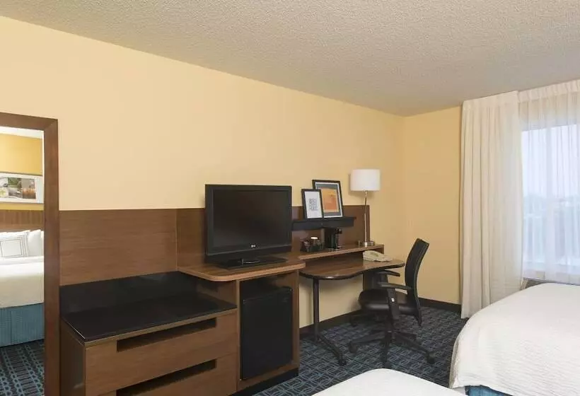 ２ダブルベッドのスタンダードルーム, Fairfield Inn And Suites By Marriott Chicago St. Charles