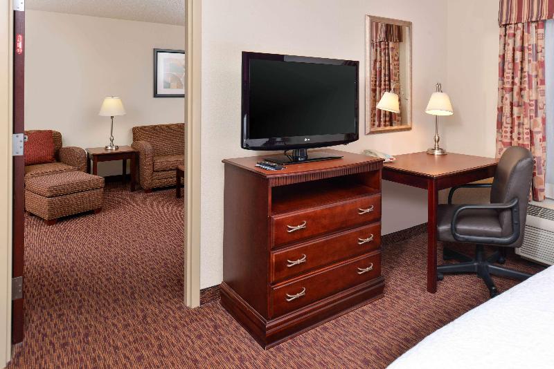 Люкс Кровать Кинг, Hampton Inn & Suites Muncie