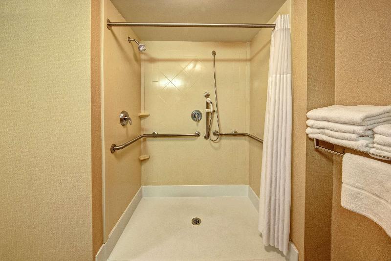 غرفة قياسية سرير كينج, Hampton Inn Roanoke Rapids, Nc